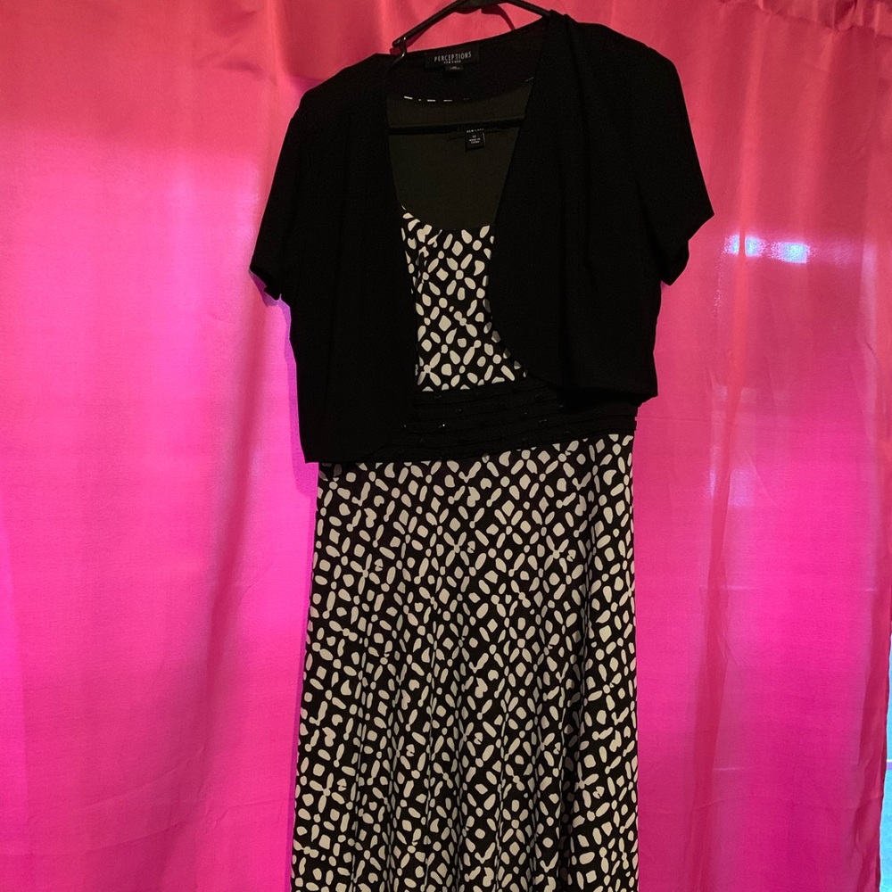 PERCEPTIONS NEW YORK 2-PIECE DRESS SET